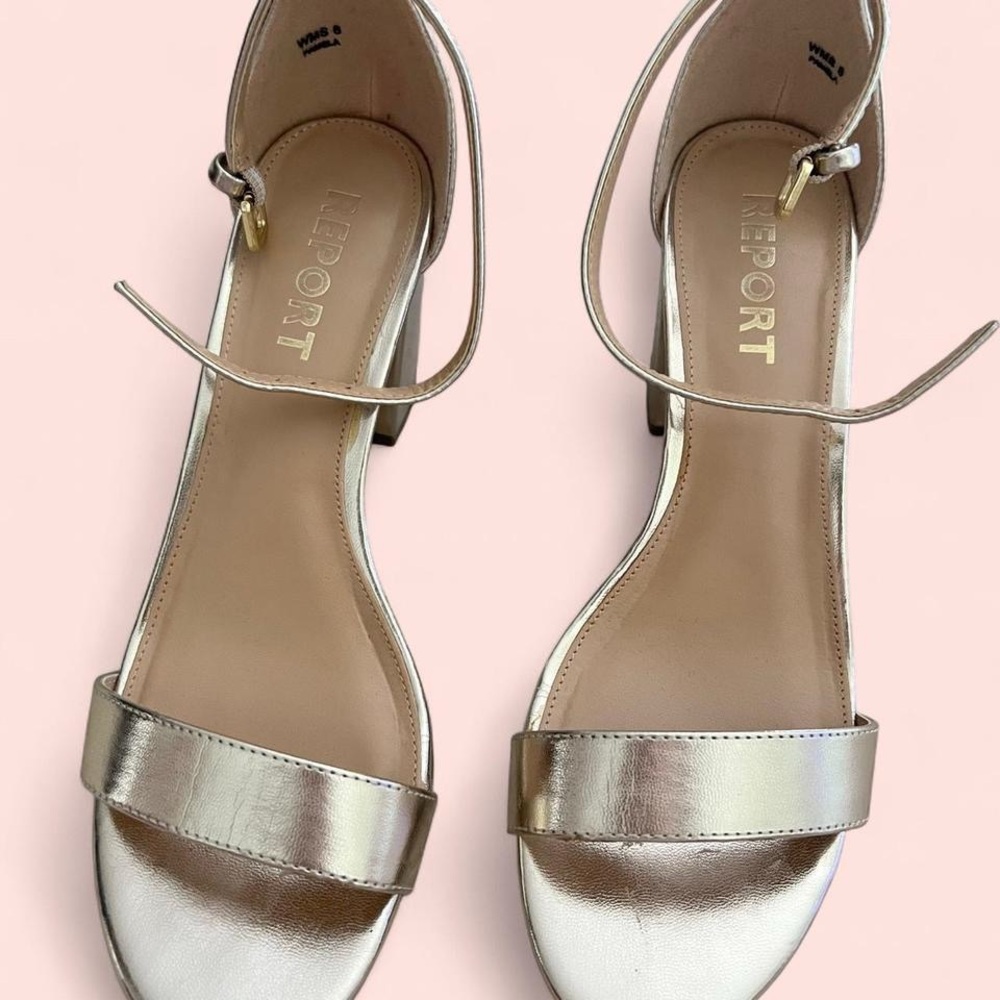 Report Gold Sandals Metallic Finish